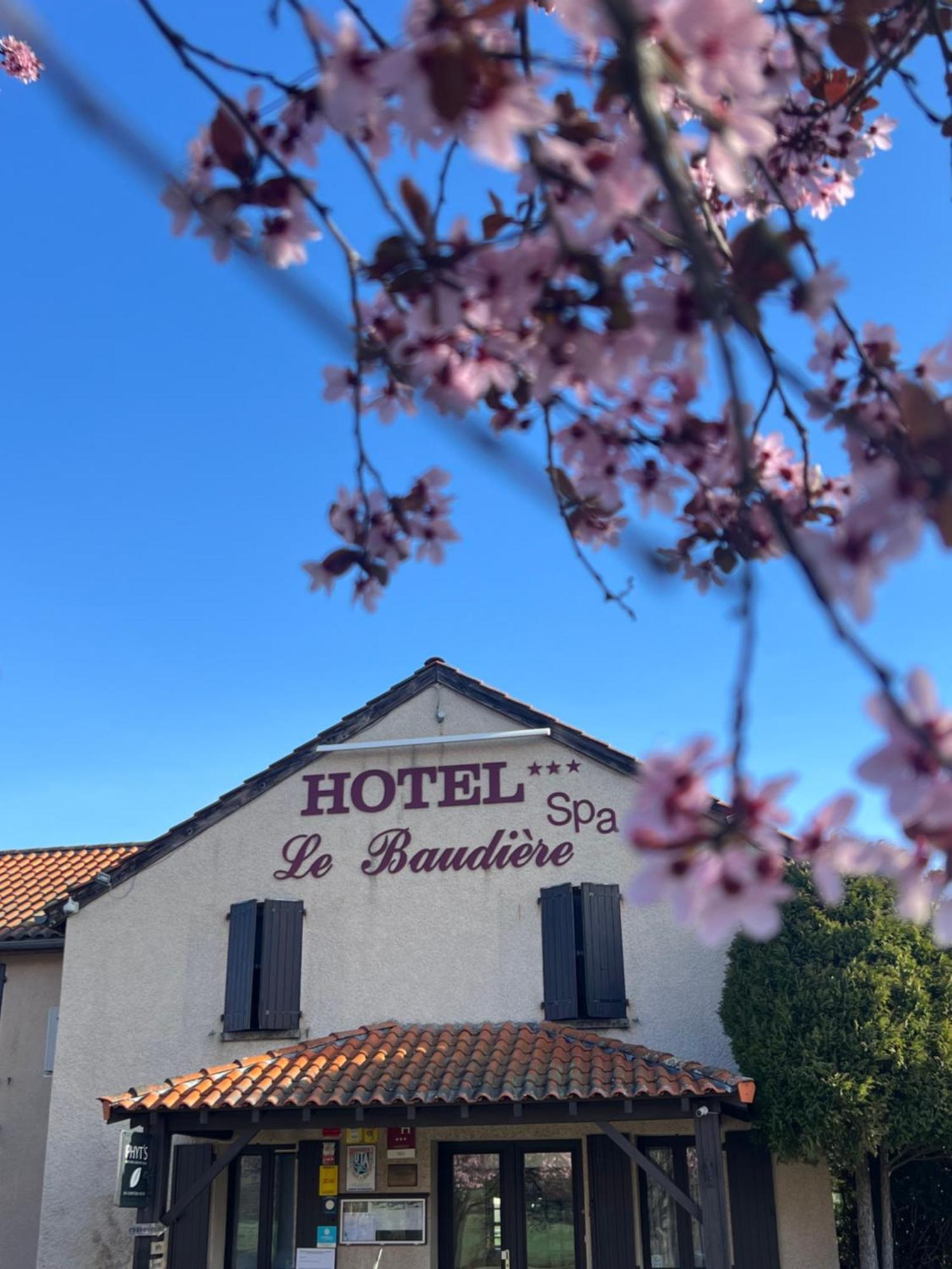 Maison Legate "Hotel Le Baudiere & Spa" Saint-Beauzire  Dış mekan fotoğraf