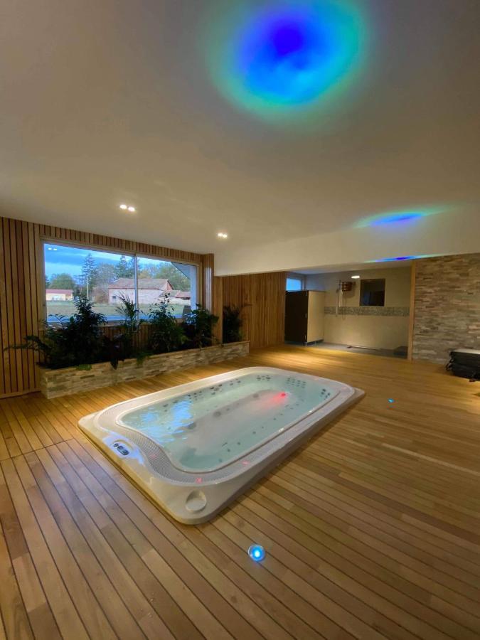 Maison Legate "Hotel Le Baudiere & Spa" Saint-Beauzire  Dış mekan fotoğraf